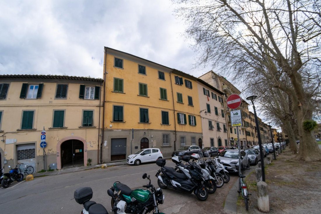 Apartment in San Francesco, Pisa, Italy 1 - 17460296