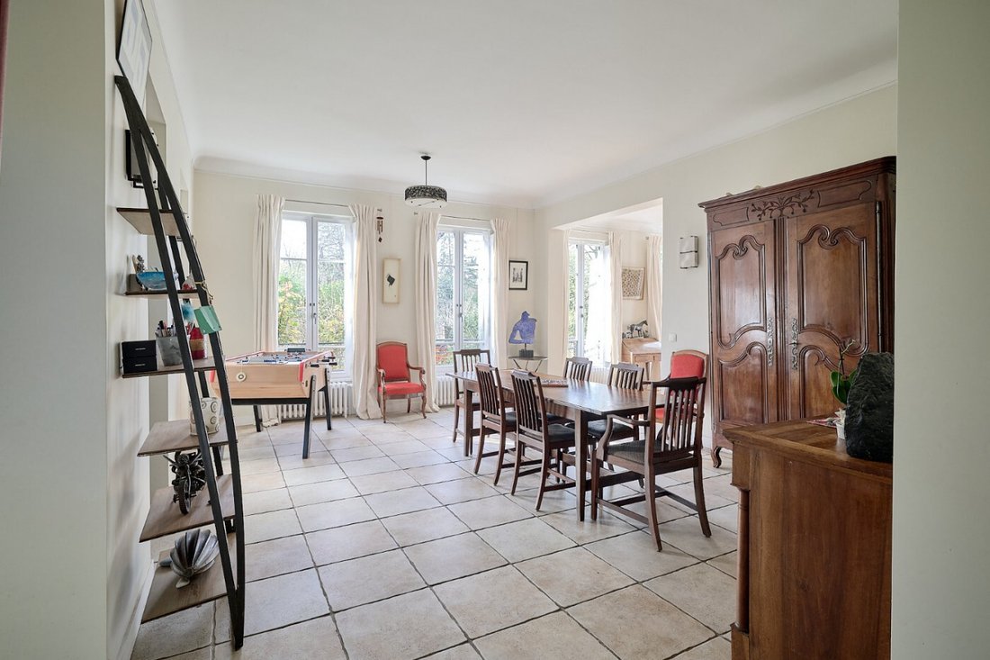 House in Saint-Cloud, Ile-de-France, France 3 - 17459027