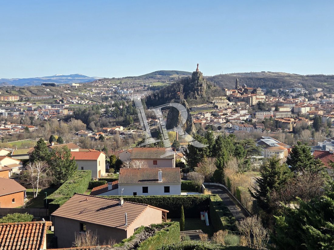House in Centre Historique, Le Puy-en-Velay, France 1 - 17456436