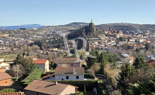 House in Centre Historique, Le Puy-en-Velay, France 1