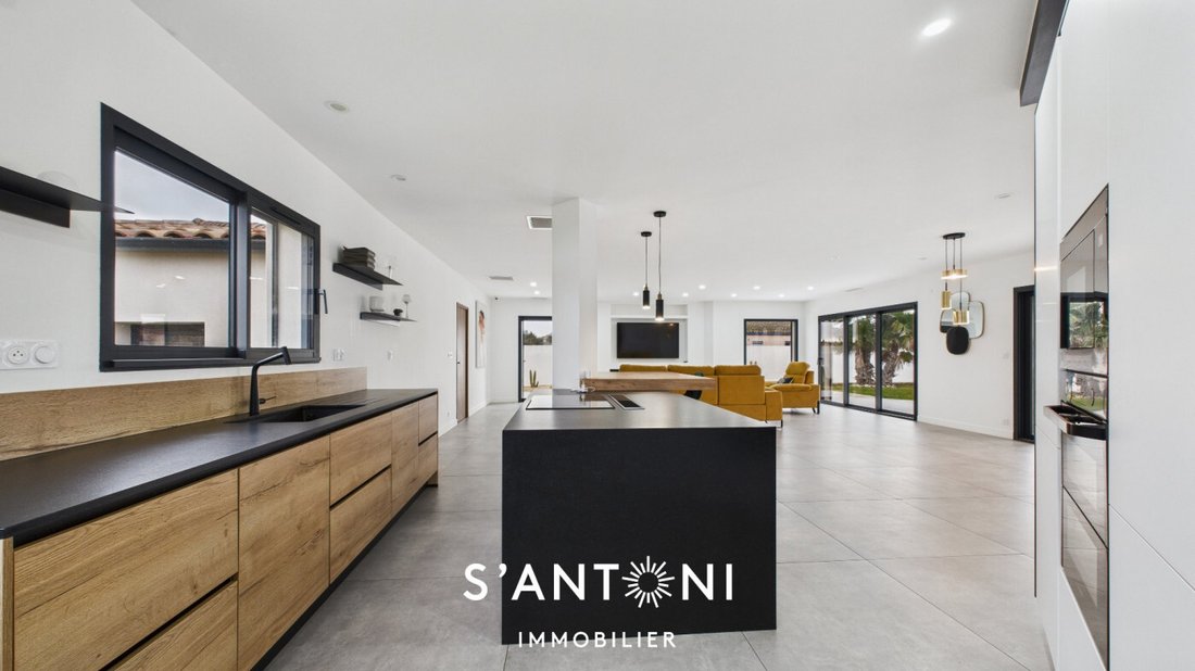 Villa in Ouest, Bessan, France 4 - 17454186