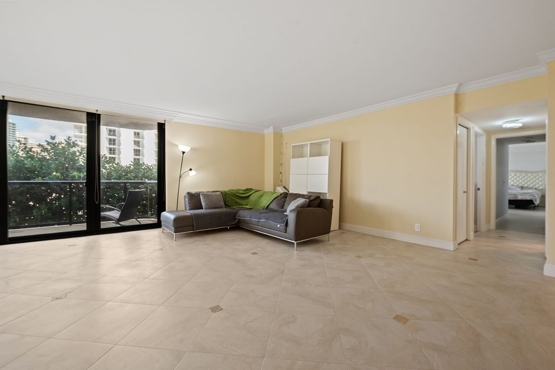 Condo in Aventura, Florida, United States 4 - 17458635