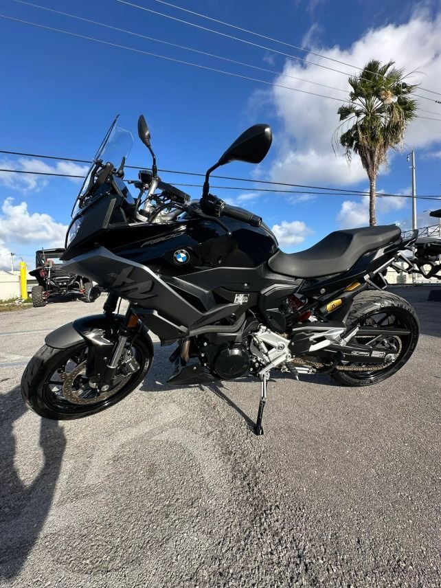 Hialeah Gardens, FL, United States 1 - 17452408