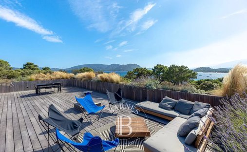 Villa in Lecci, Corsica, France 1