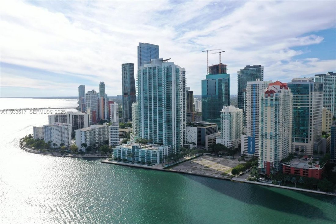 House in Miami, Florida, United States 4 - 16842596