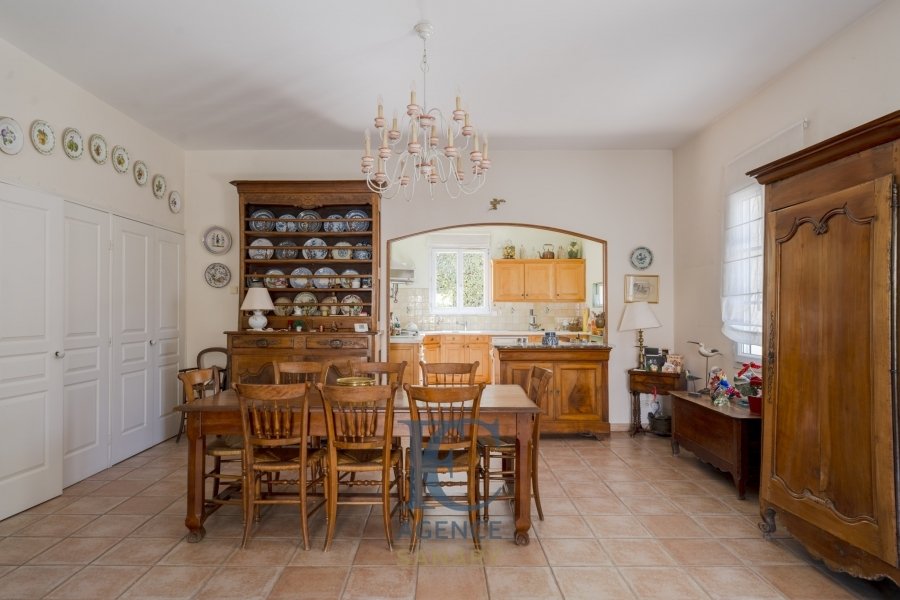 Casa en Saint-Cyr-sur-Mer, Provenza-Alpes-Costa Azul, Francia 4 - 17454348