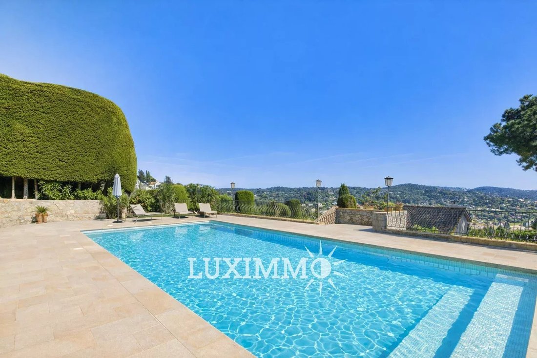 Villa in Mougins, Provence-Alpes-Côte d'Azur, France 3 - 13925523