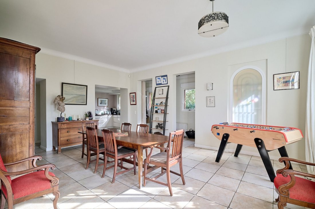 House in Saint-Cloud, Ile-de-France, France 4 - 17459027