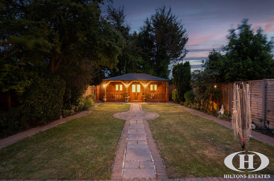 House in Southall, Ealing, England 4 - 16735157