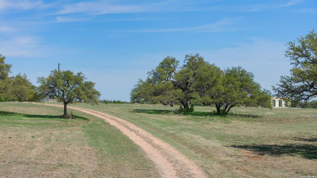Land in Johnson City, Texas, United States 2 - 17459156