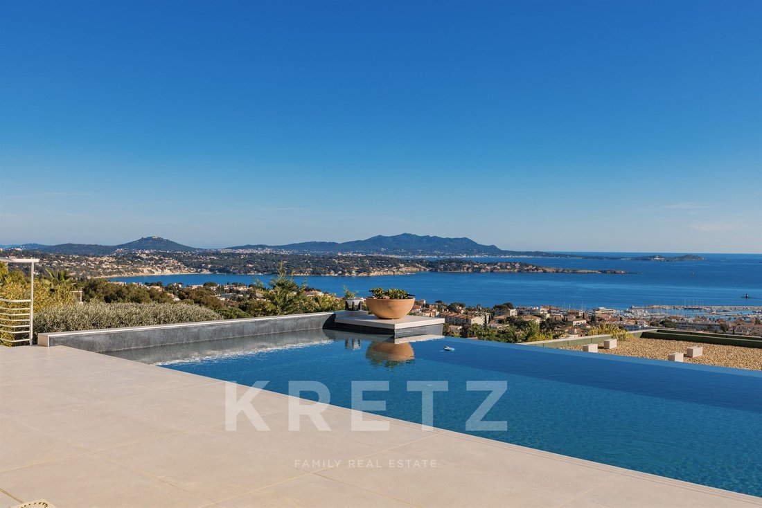 House in Bandol, Provence-Alpes-Côte d'Azur, France 4 - 17457293