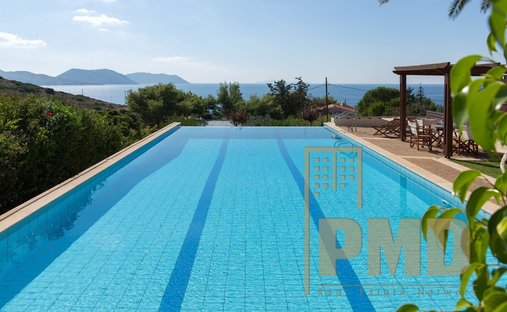 Villa in Anavissos, Attica, Greece 1