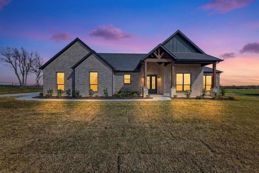 House in Celeste, Texas, United States 1 - 17456715