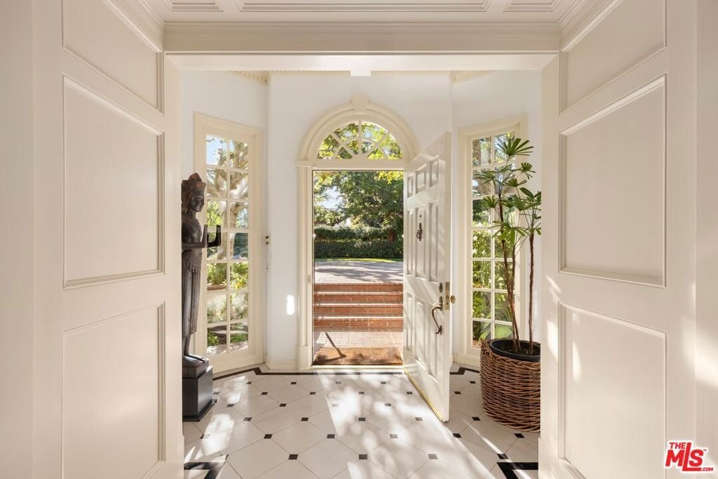 House in Los Angeles, California, United States 4 - 17456735
