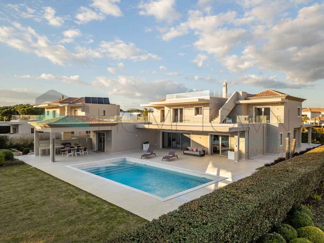 House in Quarteira, Algarve, Portugal 1 - 17452043