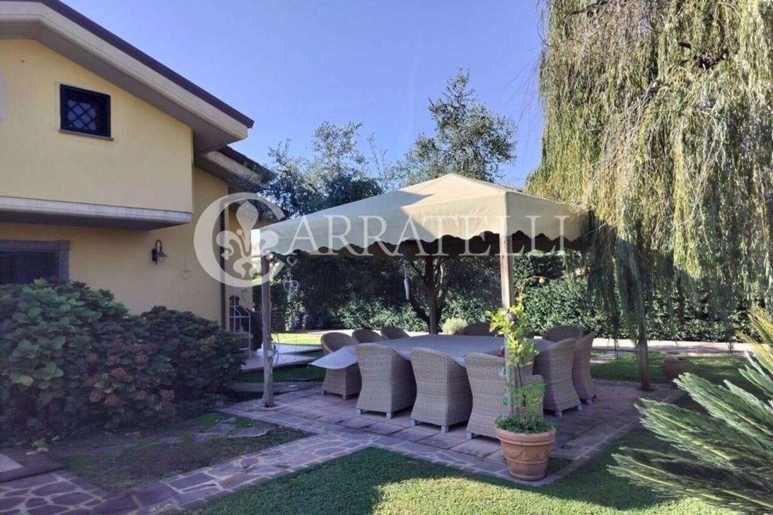 Villa in Trevignano Romano, Lazio, Italy 4 - 17451066
