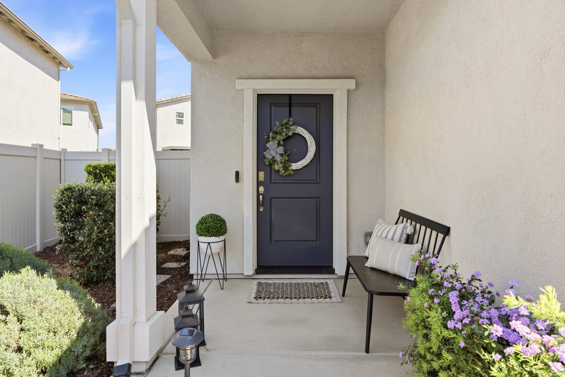 Sacramento, California, United States 2 - 17463327