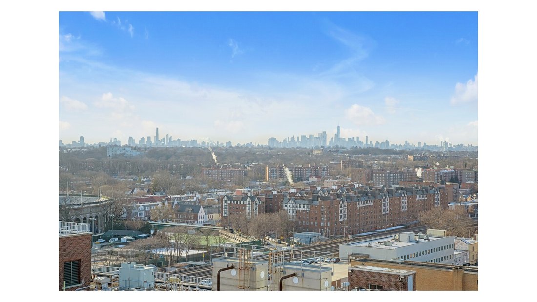 Condo in New York, New York, United States 4 - 17023289