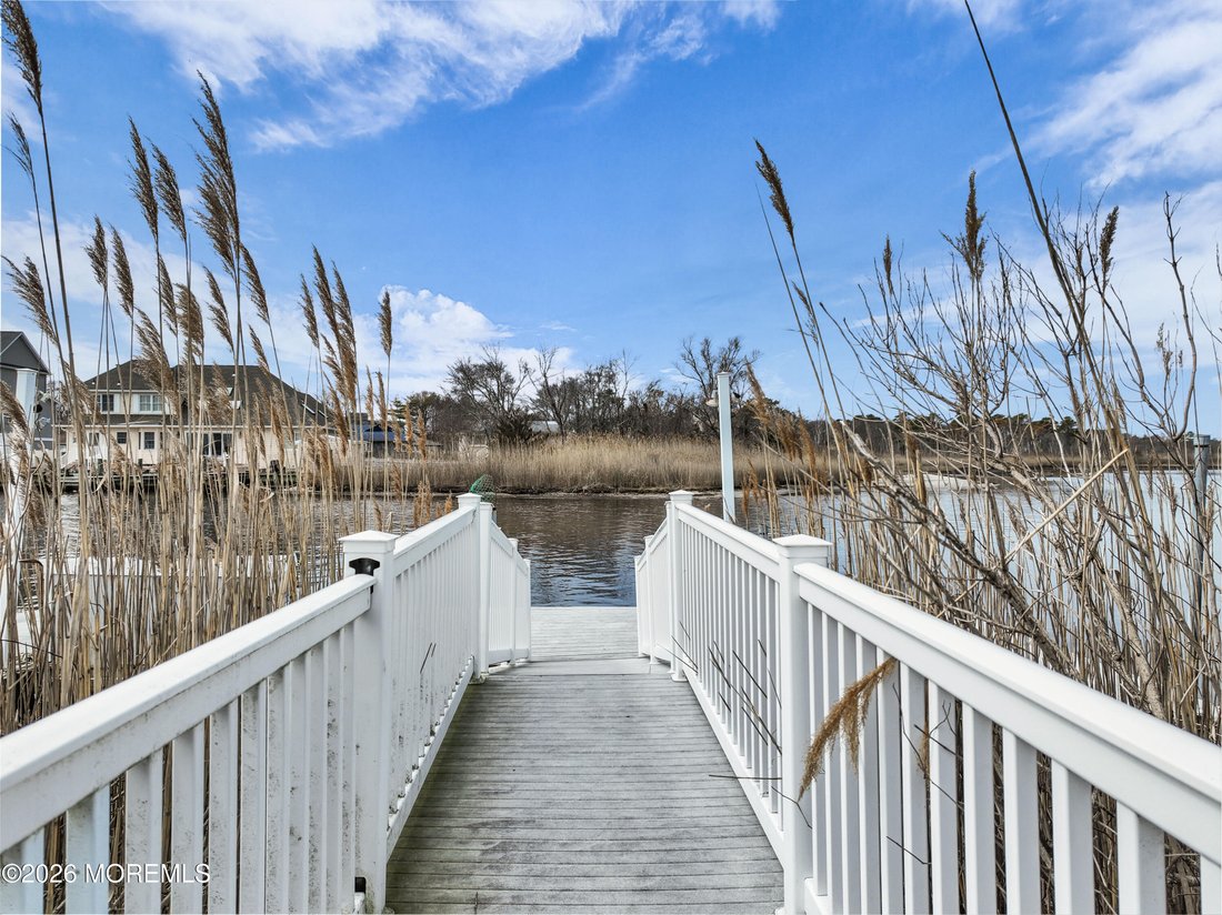 House in Toms River, New Jersey, United States 5 - 17456498