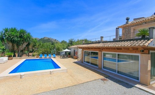 Finca in Pollença, Balearische Inseln, Spanien 1