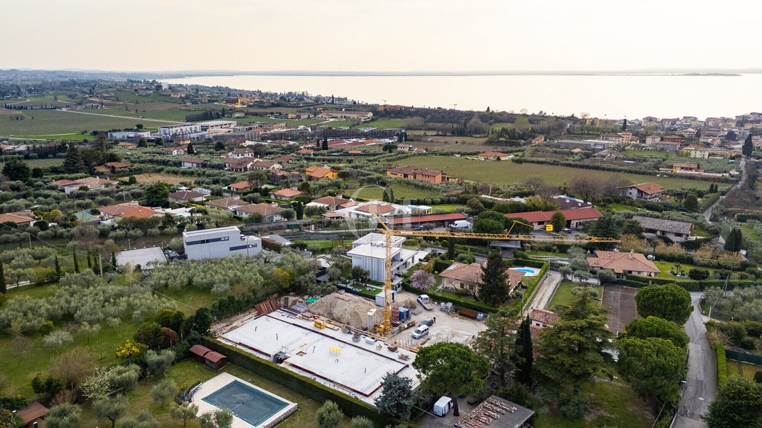 Penthouse in Bardolino, Veneto, Italy 3 - 15945350
