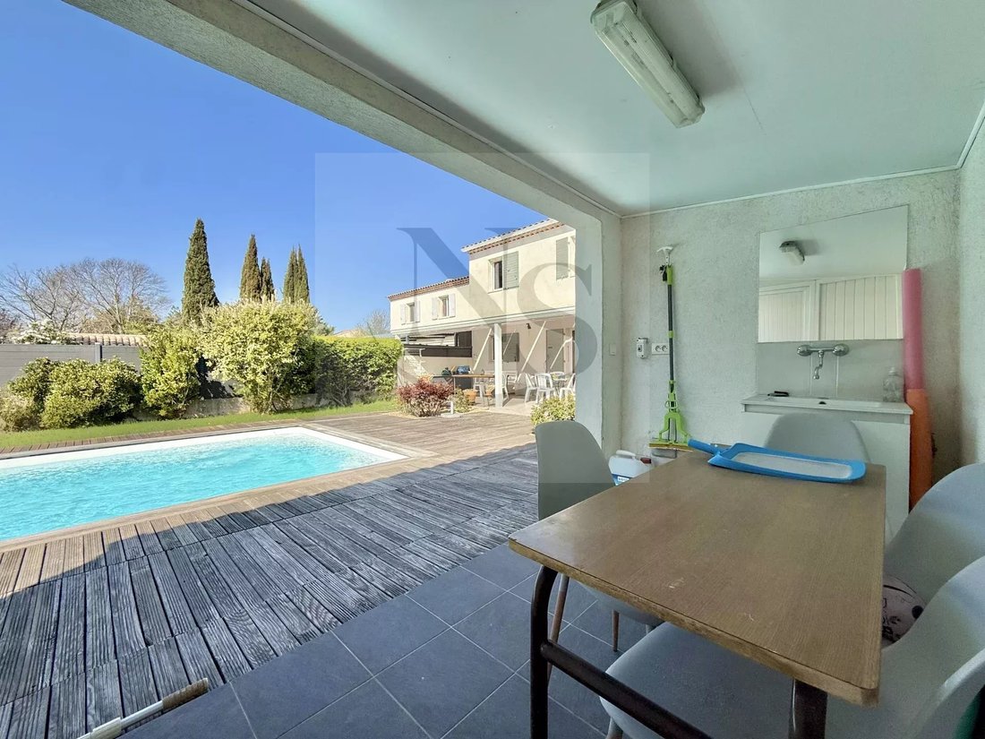 Villa in Plateau de Puyricard-La Trévaresse, Aix-en-Provence, France 2 - 17451137