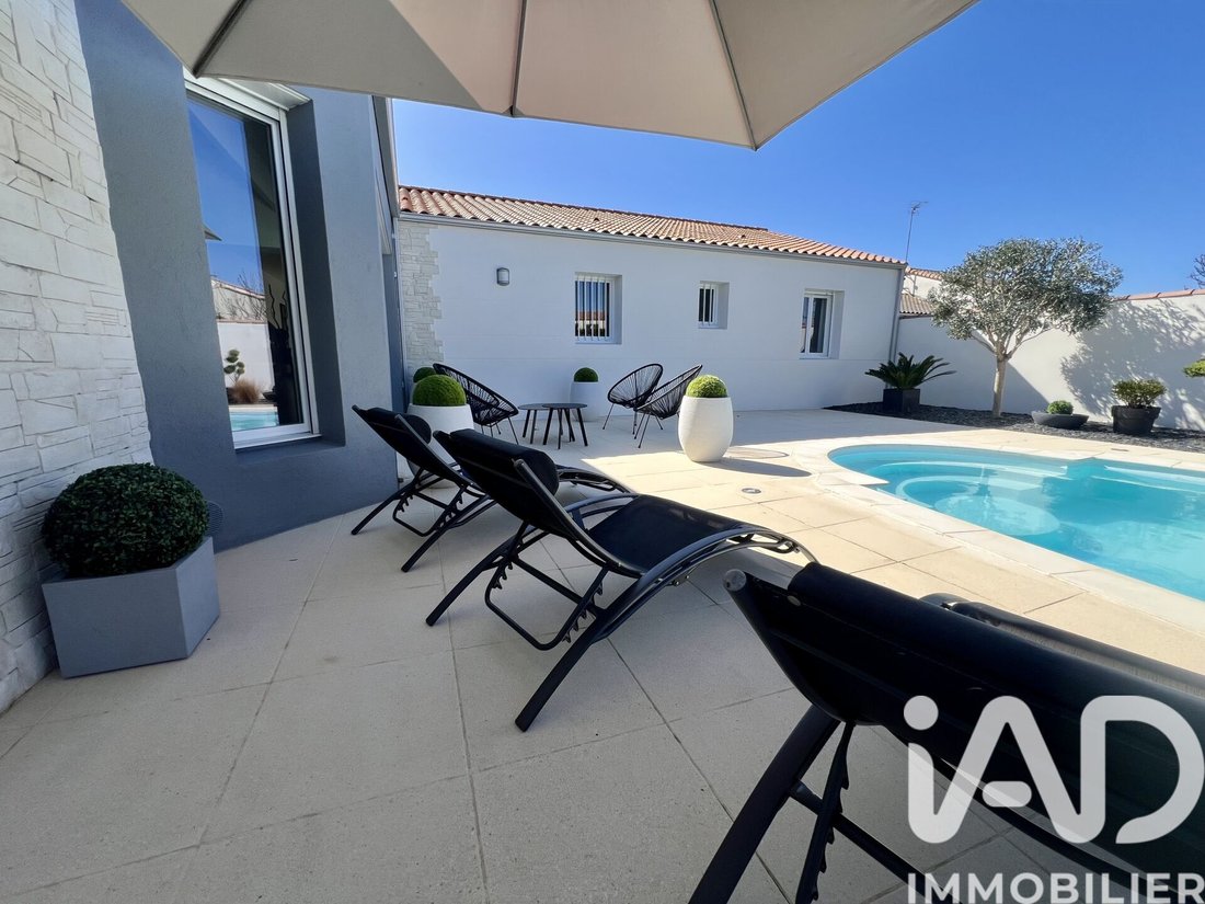 House in Olonne-sur-Mer, Les Sables-d'Olonne, France 1 - 17459915