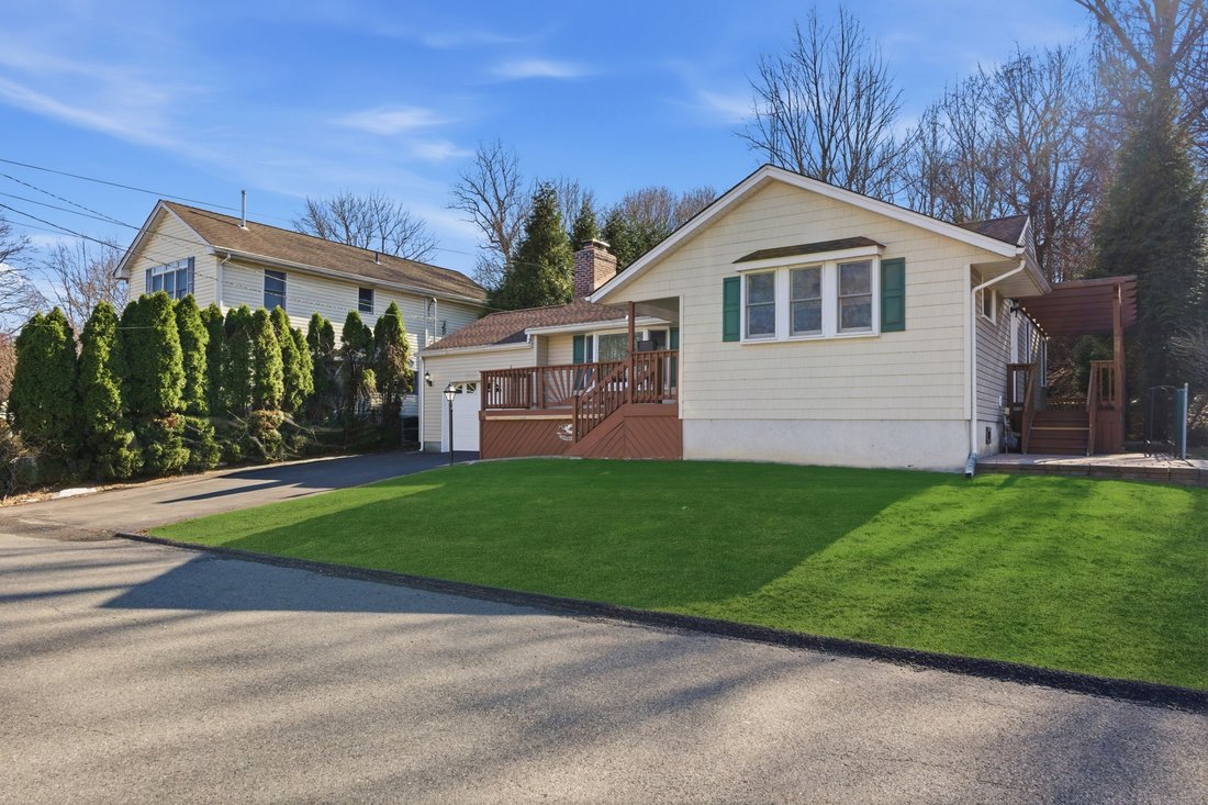 House in Thiells, New York, United States 3 - 17450296