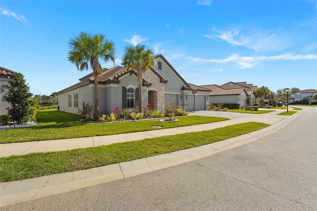 House in Sarasota, Florida, United States 2 - 17456678