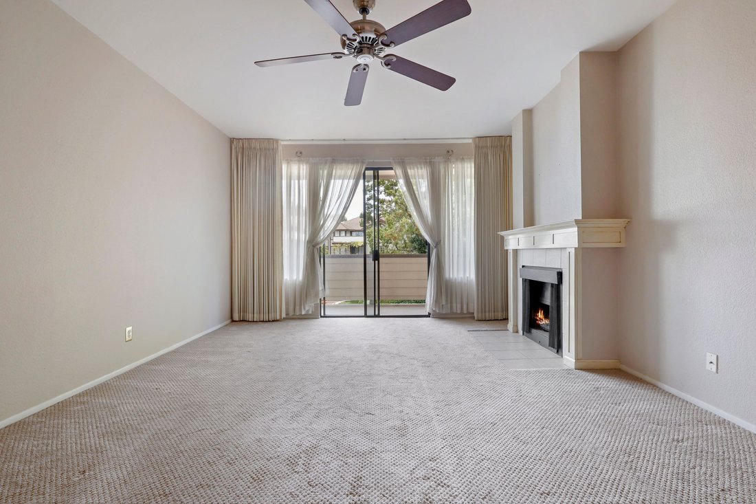 Condo in Torrance, California, United States 4 - 17458633