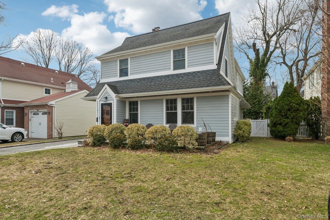 House in Garden City, New York, United States 4 - 17455791