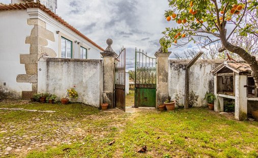Stadthaus in Sao Vicente do Paul e Vale de Figueira, Distrikt Santarém, Portugal 1
