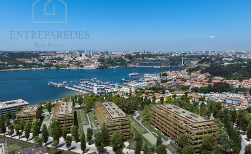 Apartment in Santa Marinha e Sao Pedro da Afurada, Porto District, Portugal 1