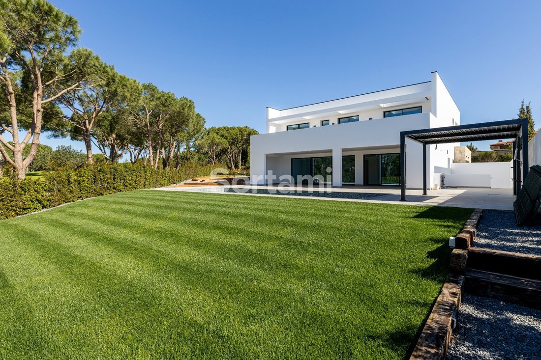 House in Vilamoura, Quarteira, Algarve 1 - 14605296