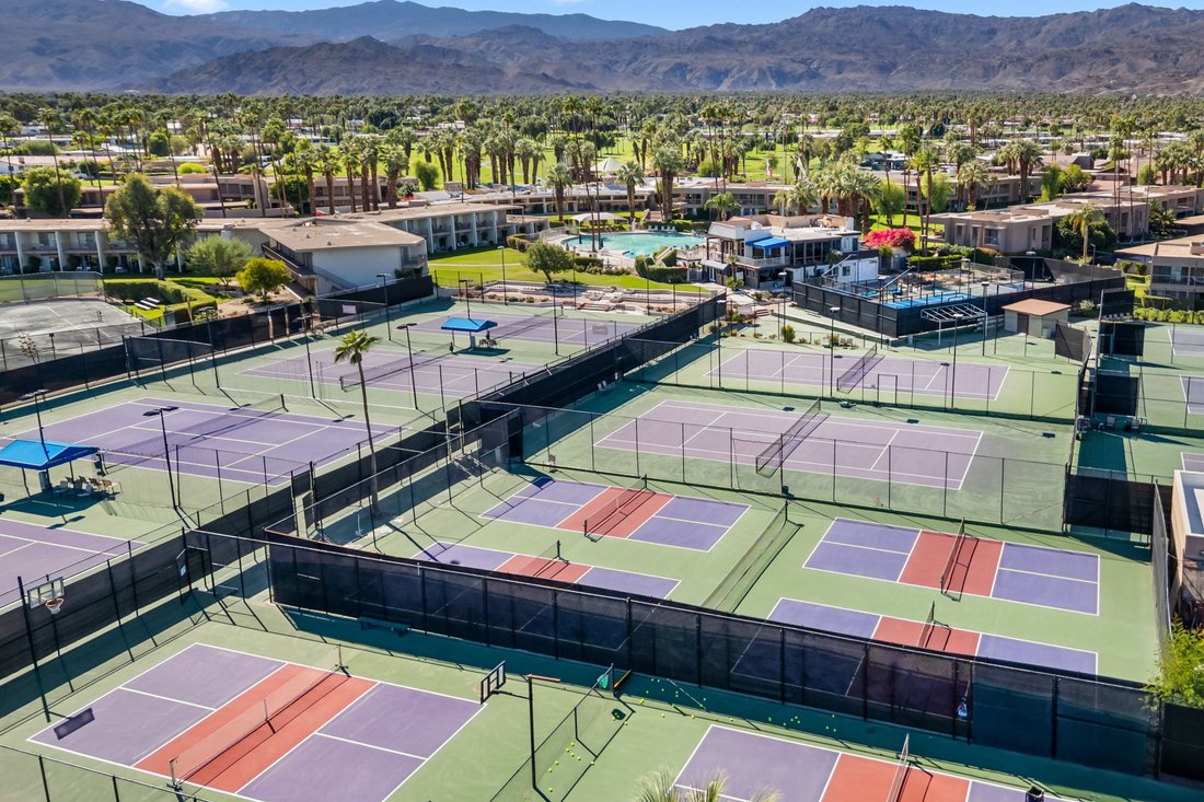 Condo in Palm Desert, California, United States 2 - 17463337