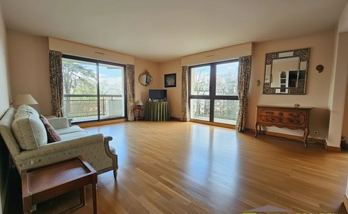 Apartment in Béranger-Savoie, Châtillon, France 1
