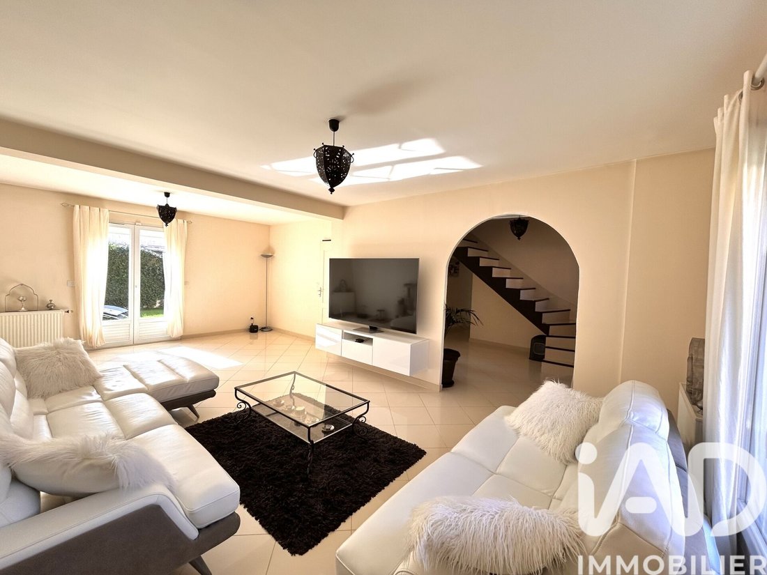 House in Centre Ville - Mousseaux - Plaine, Draveil, France 1 - 17459843