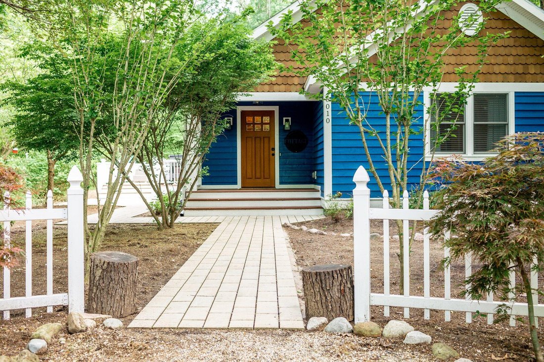 House in Sawyer, Michigan, United States 1 - 17457368