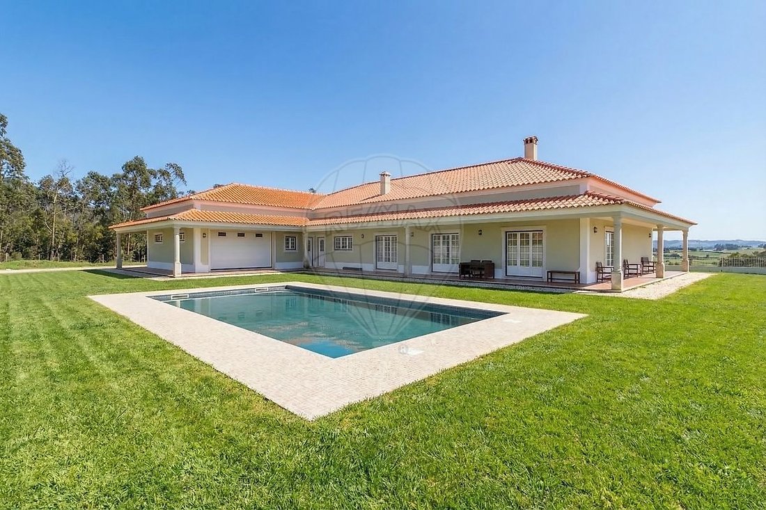 House in Vila Verde dos Francos, Lisbon, Portugal 5 - 17451407