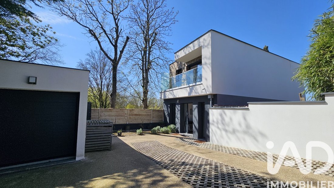 House in Noiseau, Ile-de-France, France 1 - 17459832