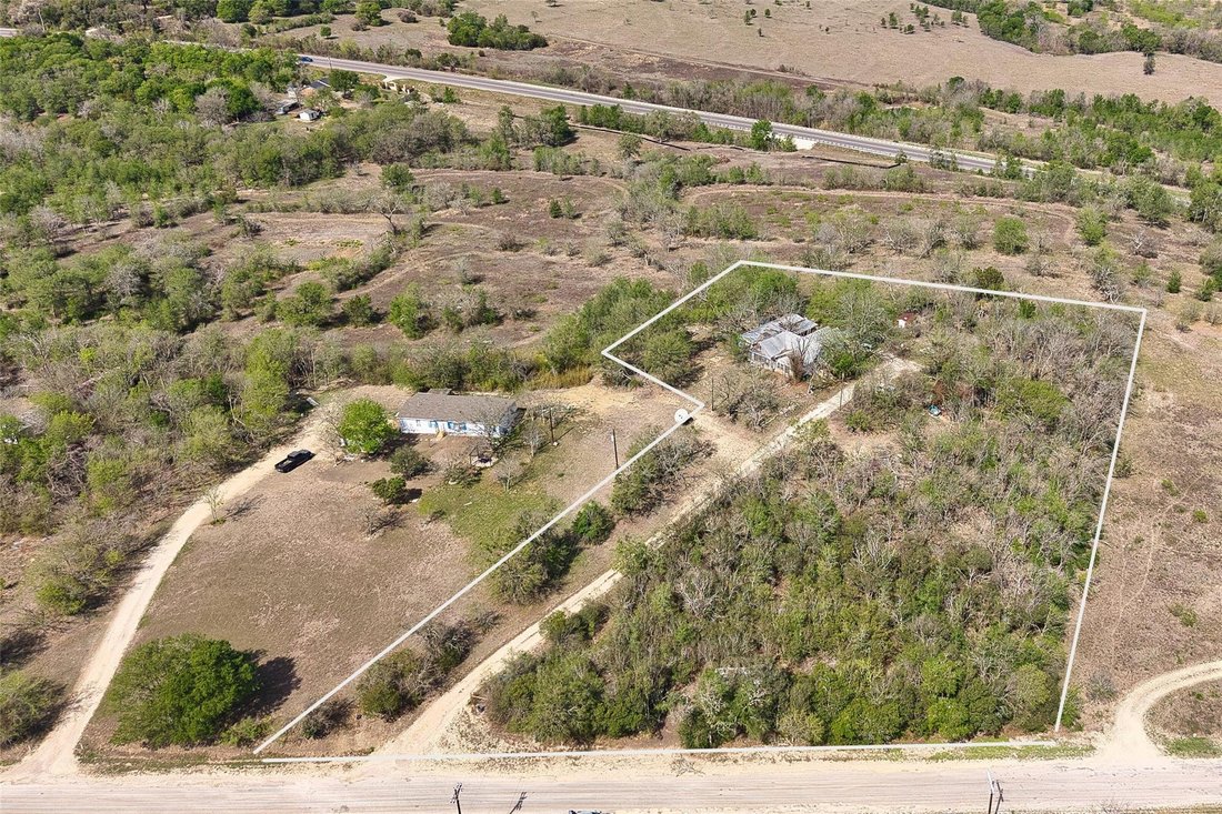House in Uhland, Texas, United States 3 - 17460009