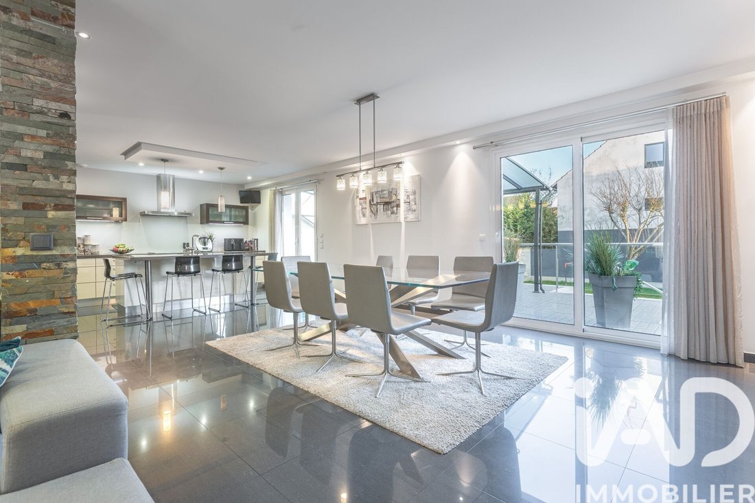 House in Champigny-sur-Marne, Ile-de-France, France 4 - 17459838