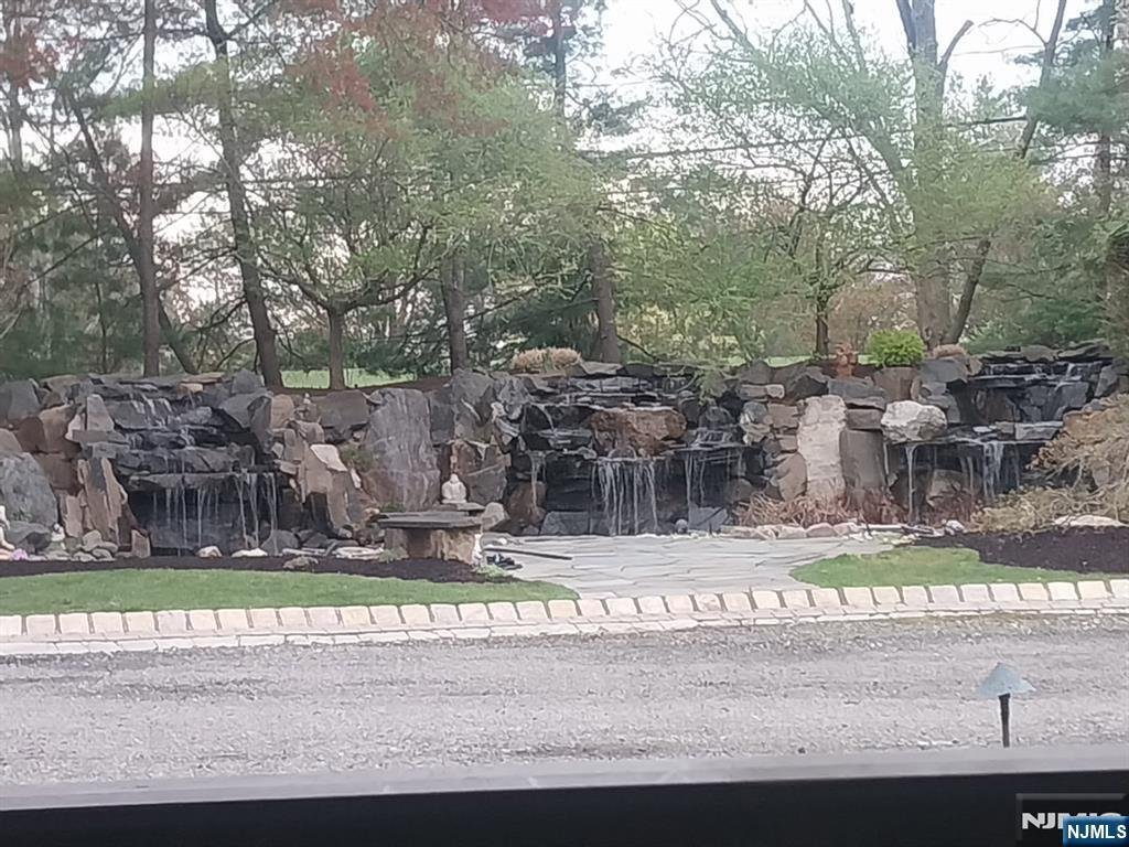 House in Saddle River, New Jersey, United States 5 - 17062474