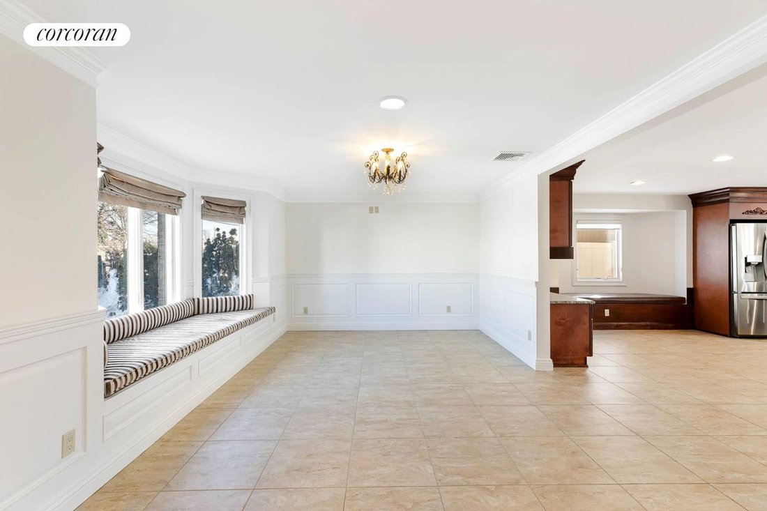 House in Wantagh, New York, United States 5 - 17451213