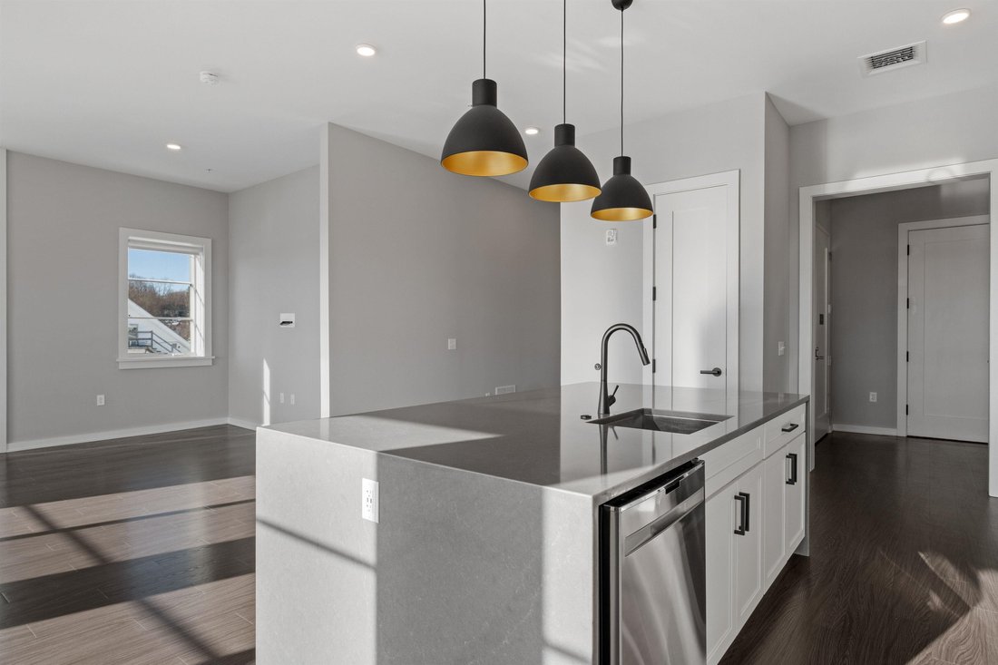 House in Laconia, New Hampshire, United States 2 - 17453989