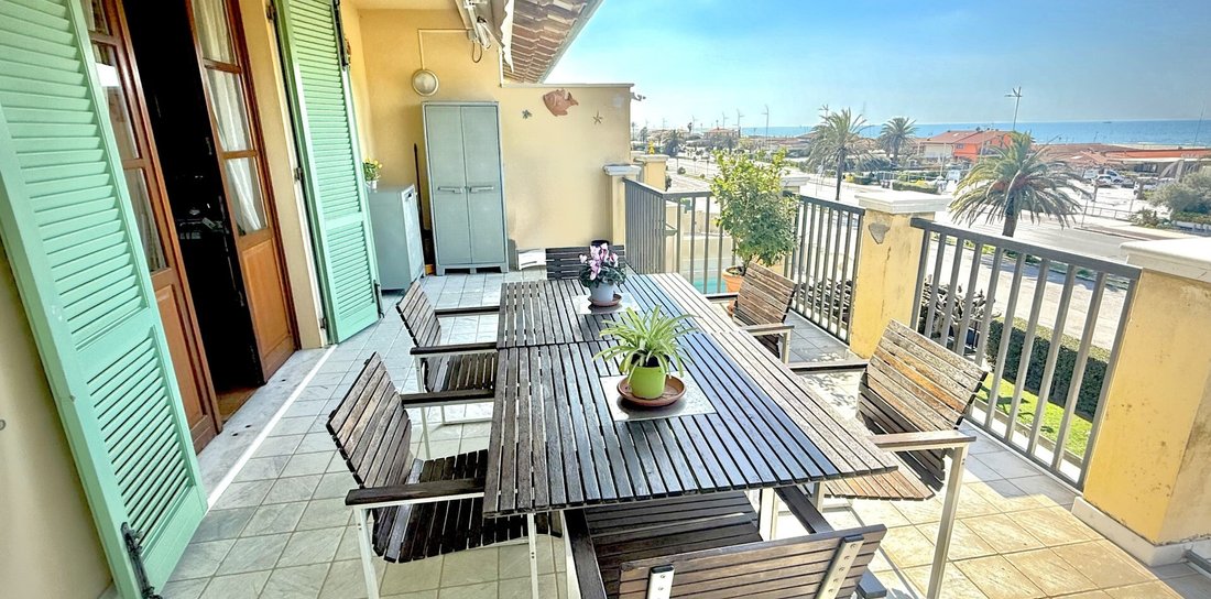 Apartment in Camaiore, Tuscany, Italy 2 - 17451013