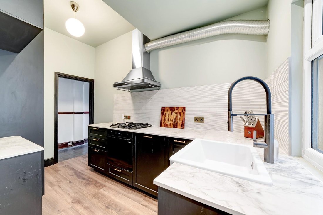 Casa a West Acton, Ealing, Inghilterra 4 - 17450805
