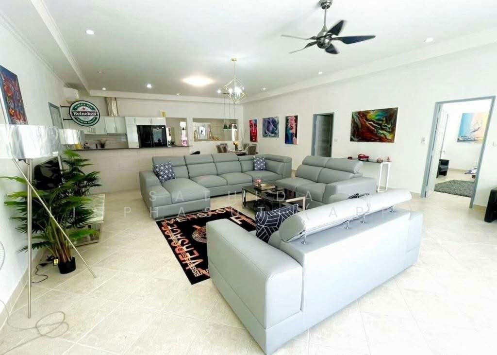 Villa in Pattaya City, Chon Buri, Thailand 3 - 17452406
