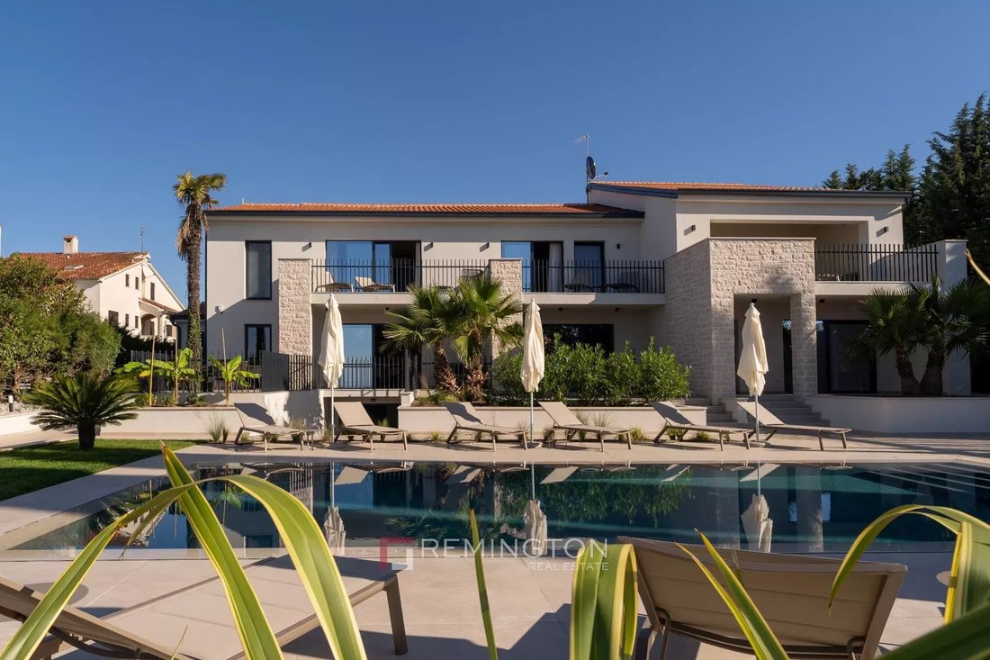 Villa in Musalez, Istria County, Croatia 1 - 16705831