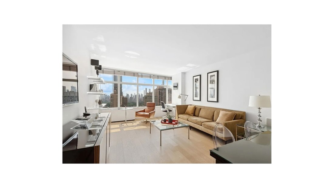 Condo in New York, New York, United States 2 - 16669799
